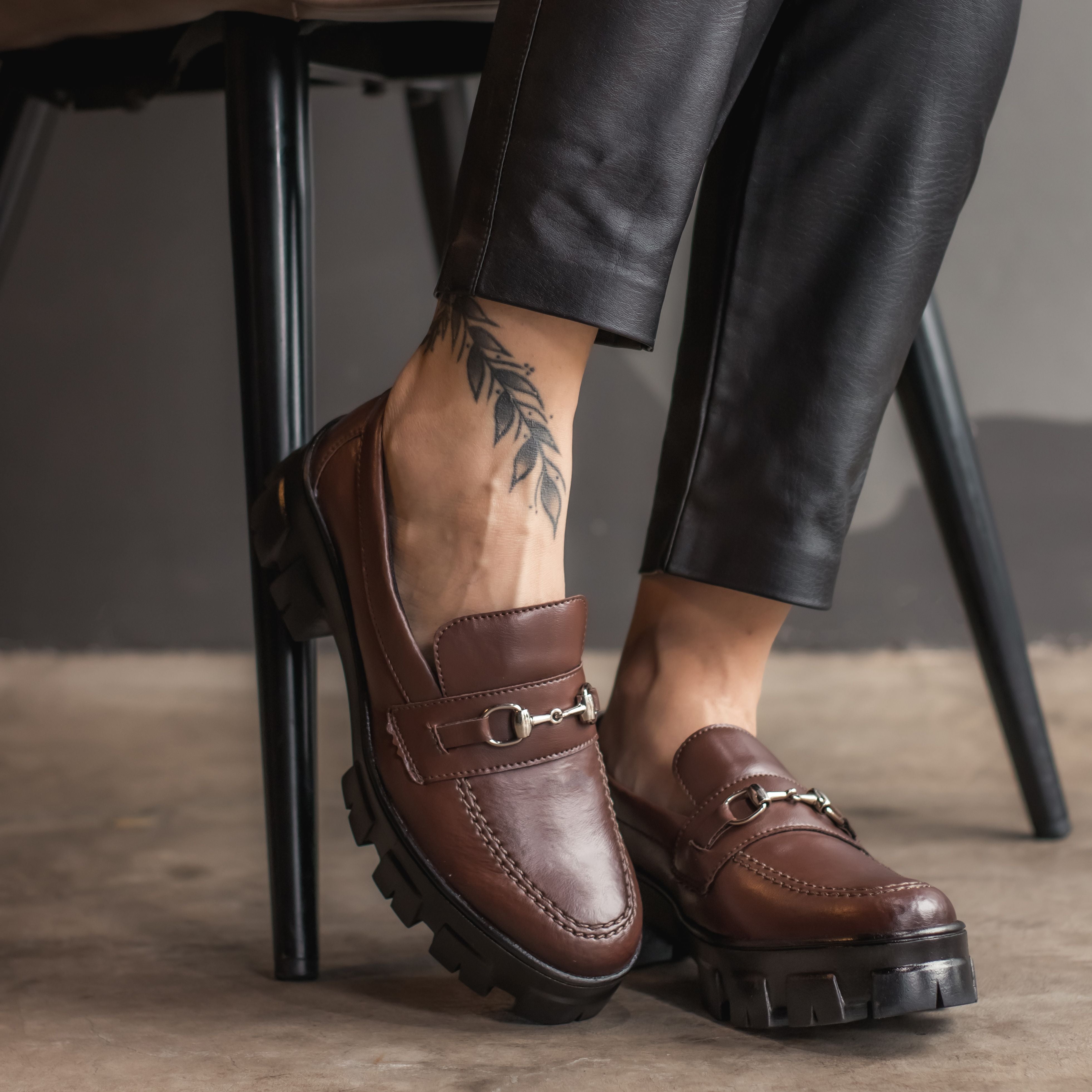 Mocassim-Tratorado-Feminino-Zirta-Cafe